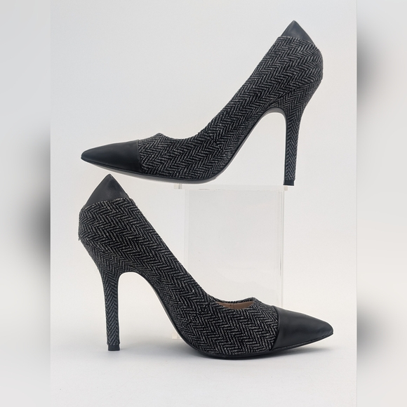 BCBGeneration Duboise Size 6.5 Stilleto Pointed Toe Fabric With Leather Accents - Picture 7 of 17